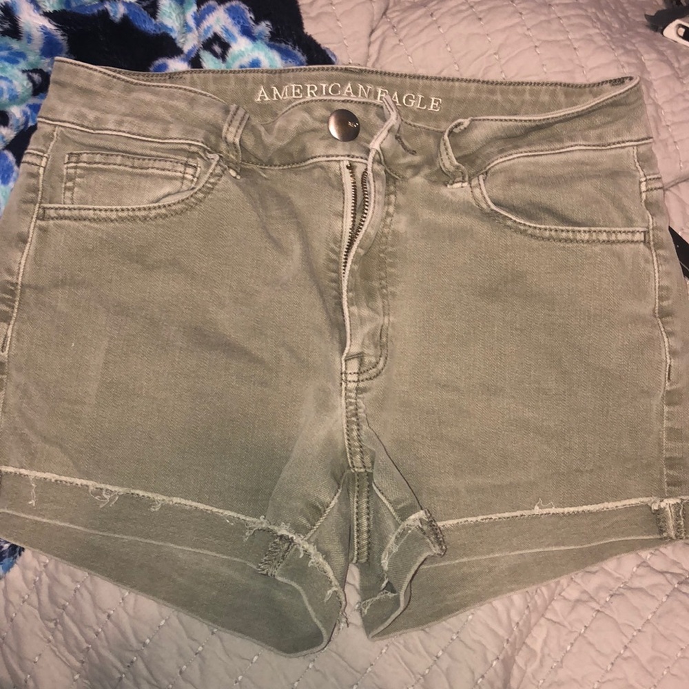 Olive green American Eagle shorts